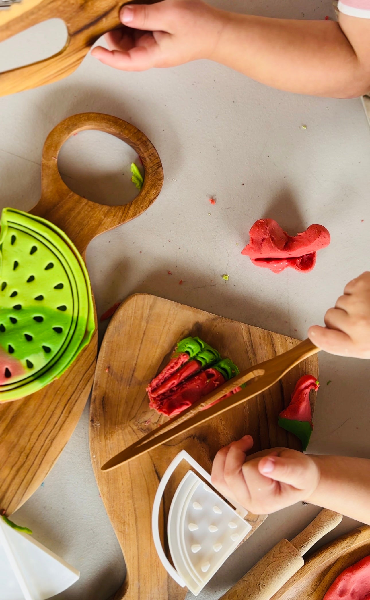 Papoose Teak Clay Cutter- Set of 2