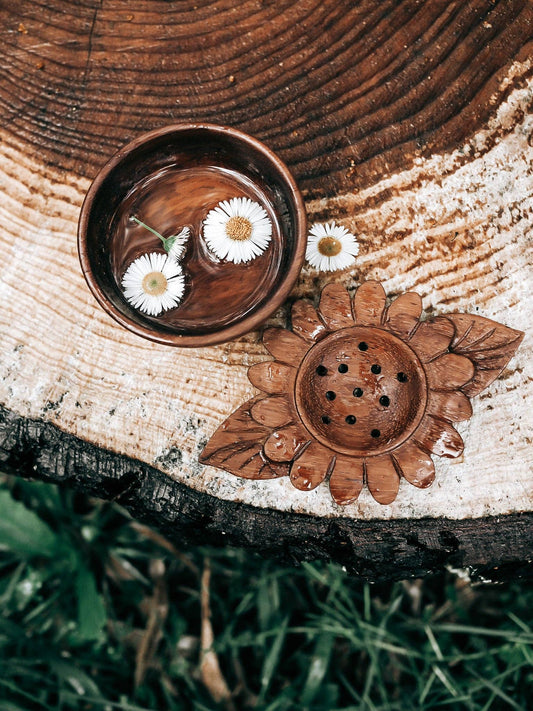 DAISY STRAINER
