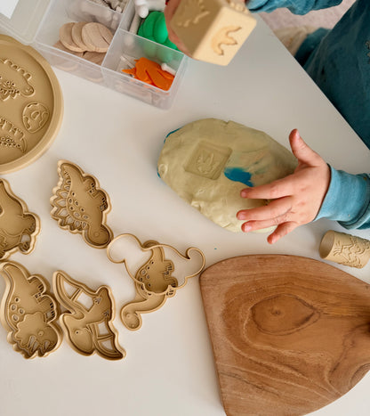 Little Explorers Dino Cutter & Stamp Set