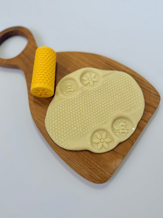Bee & Honeycomb Texture Roller