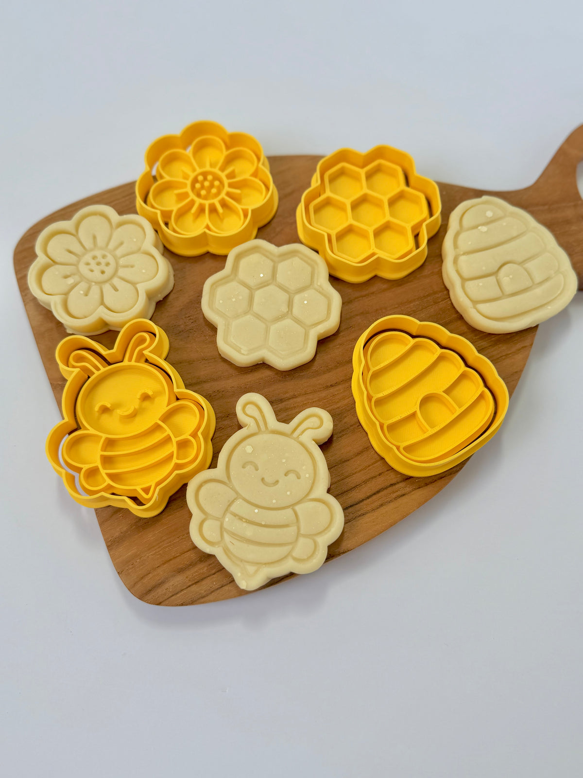 Bee Cutter Set