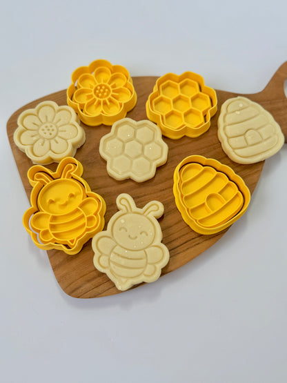 Bee Cutter Set