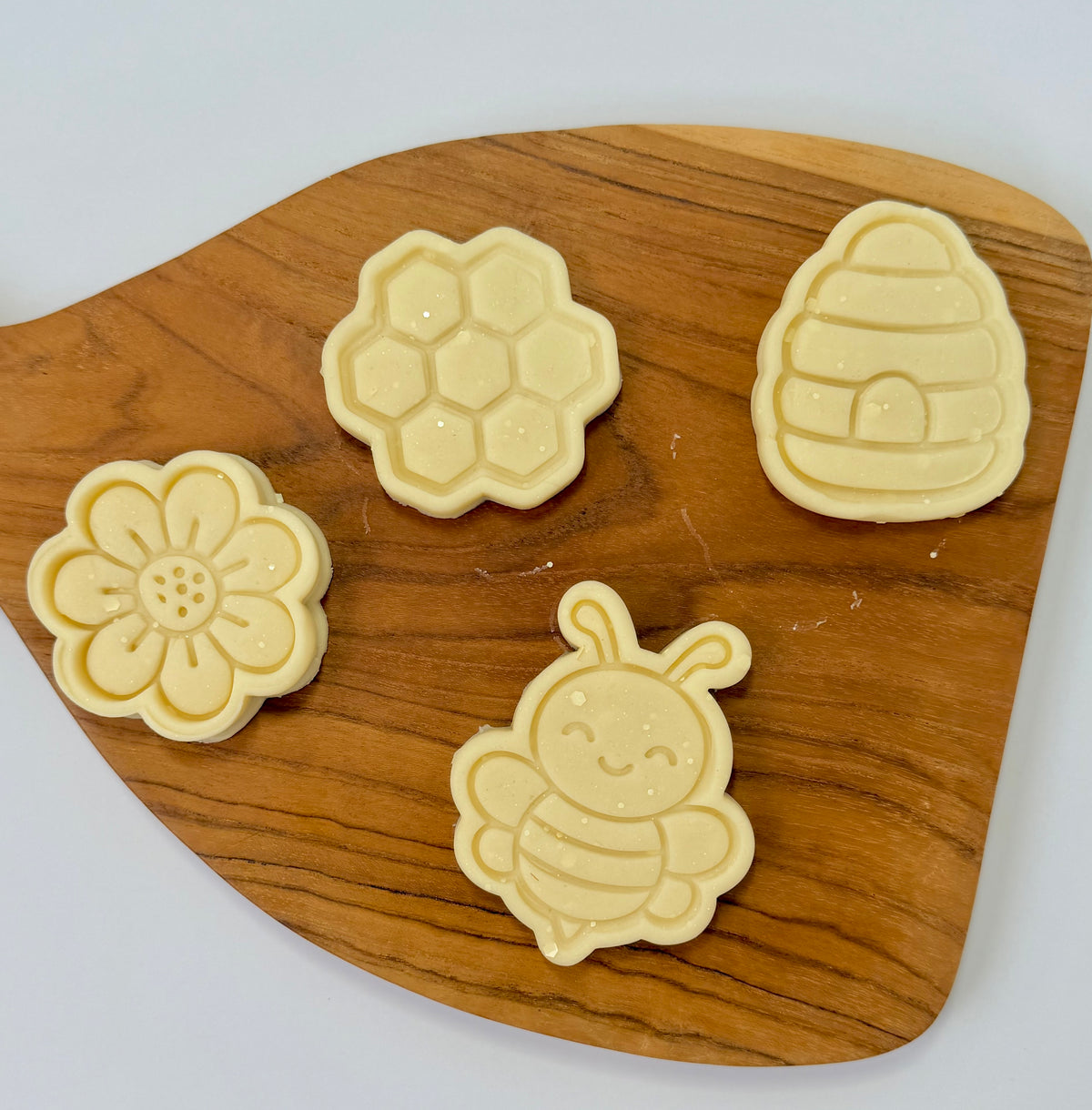 Bee Cutter Set