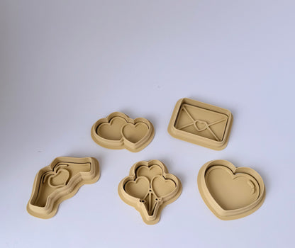Love Notes Cutter Set