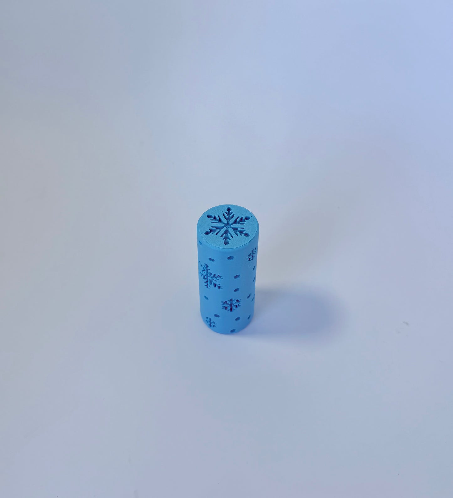 Winter Snowflake Roller