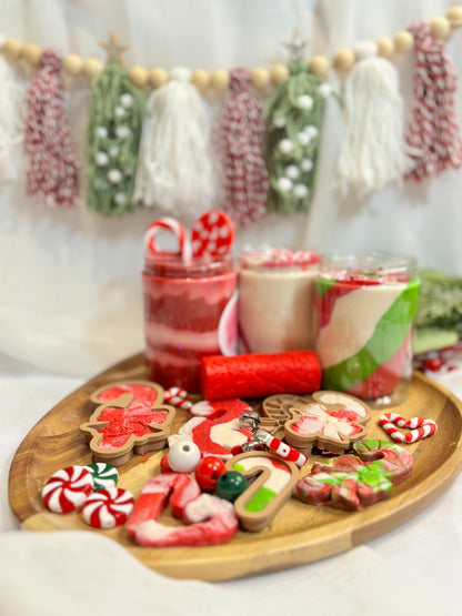 Classic Christmas Shapes Cutter Set (6-Piece)