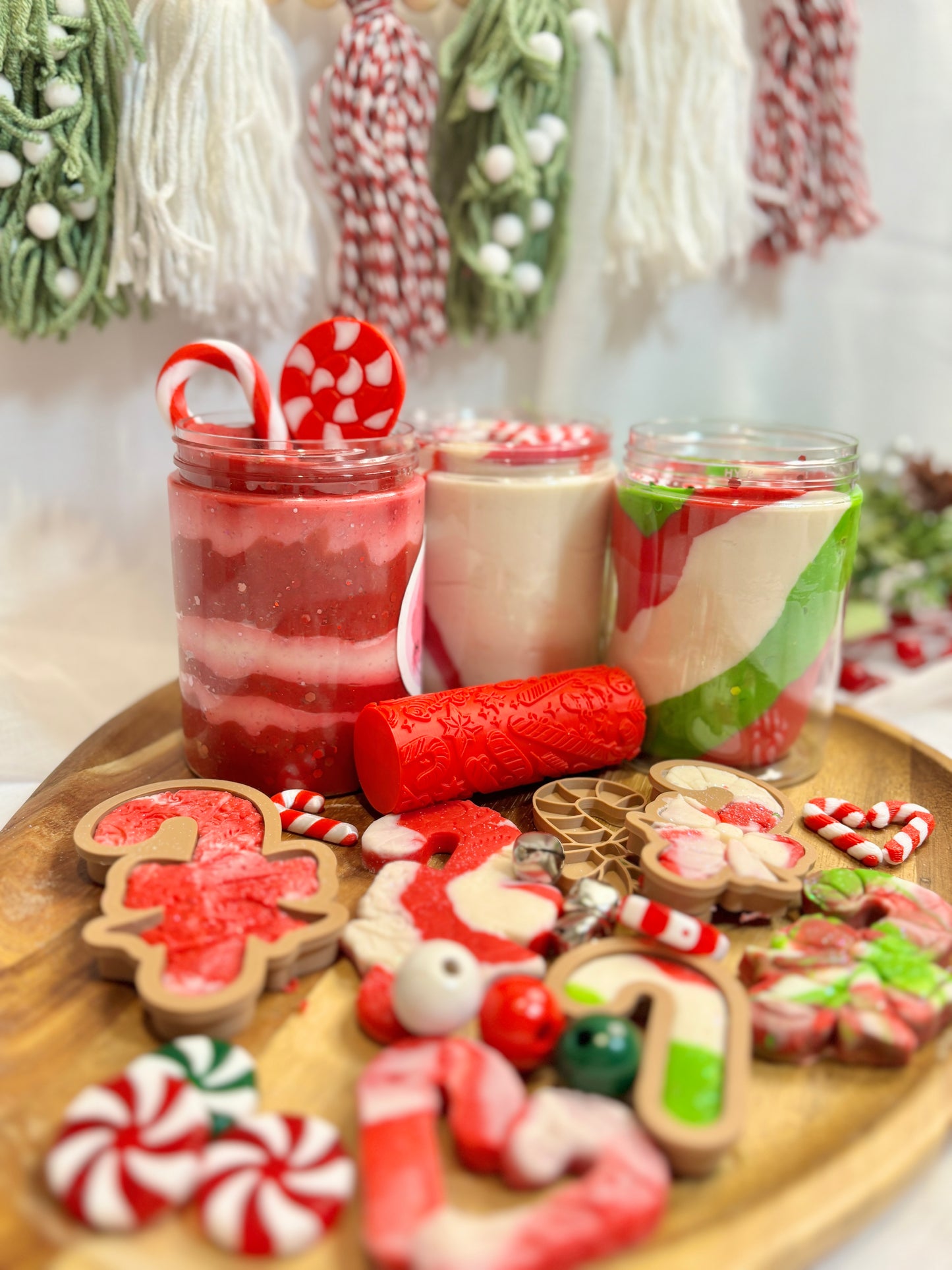 Classic Christmas Shapes Cutter Set (6-Piece)