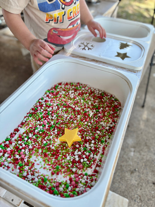 Scoop & Pour Christmas Bundle